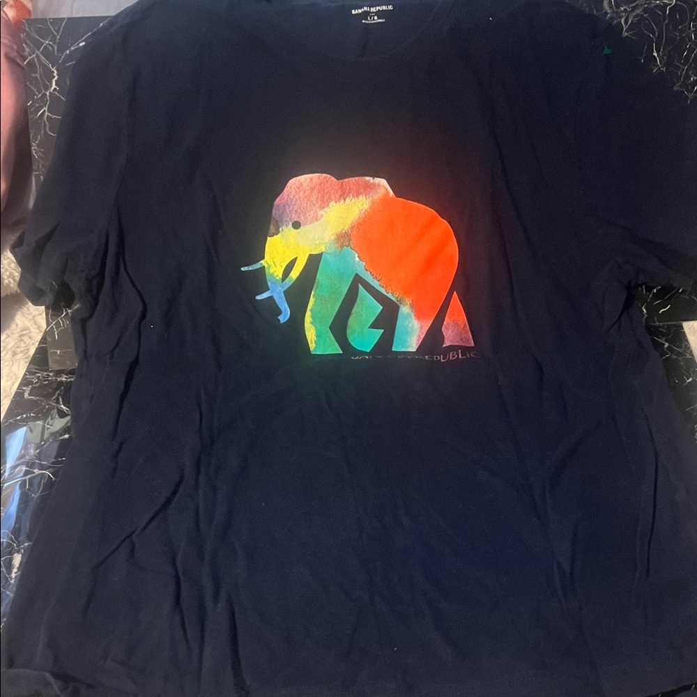 Banana Republic Multicolor Elephant Tee